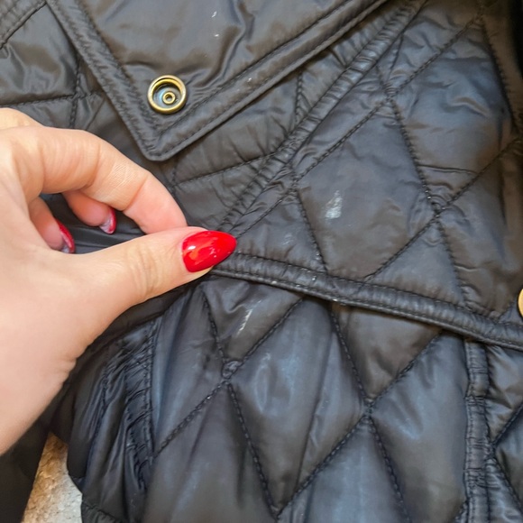 Burberry Black Trench Coat with Quilted Design and Detachable Hood - Picture 6 of 7